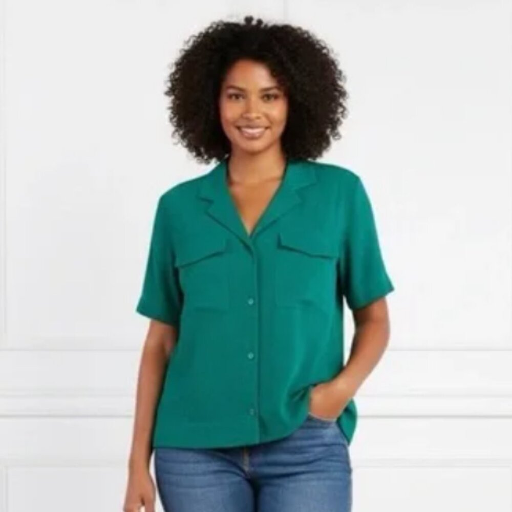 Athleta Women's Echo Dark Green Button Down Collared Crop‎ Top Size SP